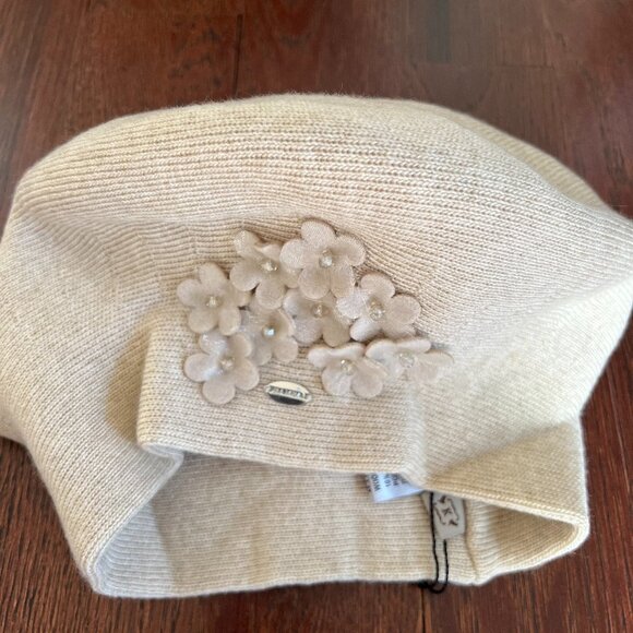 Lady French Beret 100% Mixed Wool Beret Floral Beige By Kamea NWT